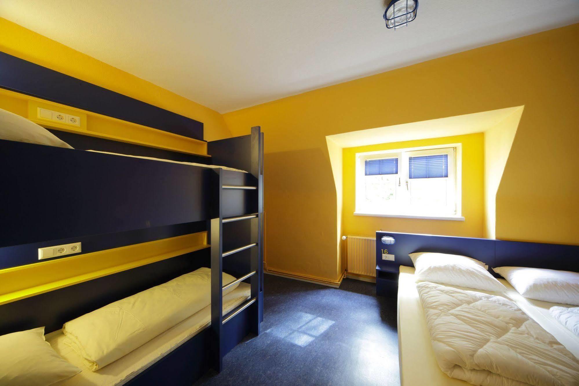 הנובר Bed'Nbudget Expo-Hostel Dorms מראה חיצוני תמונה