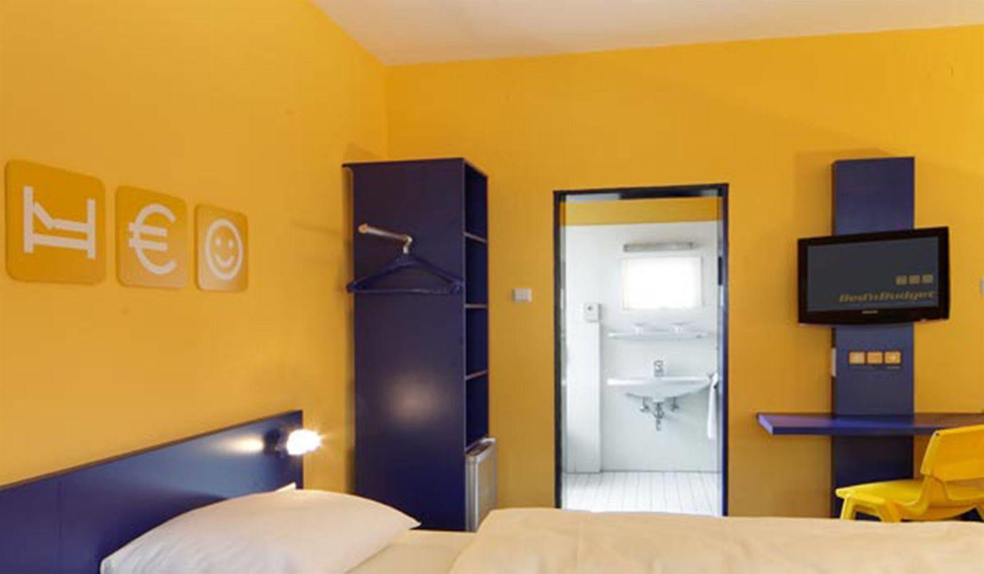 הנובר Bed'Nbudget Expo-Hostel Dorms מראה חיצוני תמונה