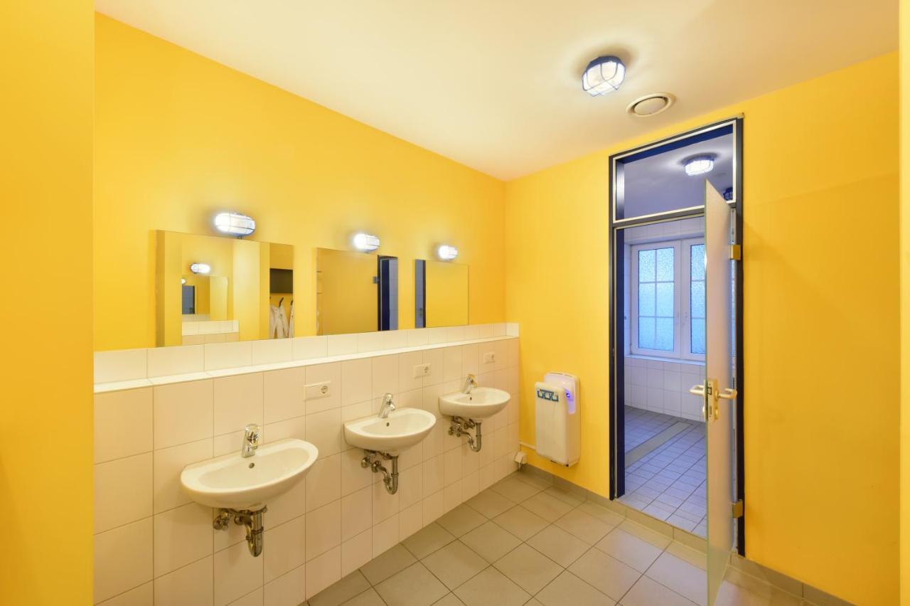 הנובר Bed'Nbudget Expo-Hostel Dorms מראה חיצוני תמונה